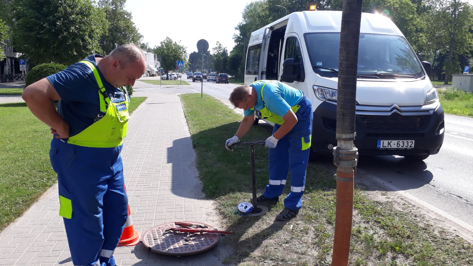 Aizbda nomaia densvada ak Auseka iel, Siguld